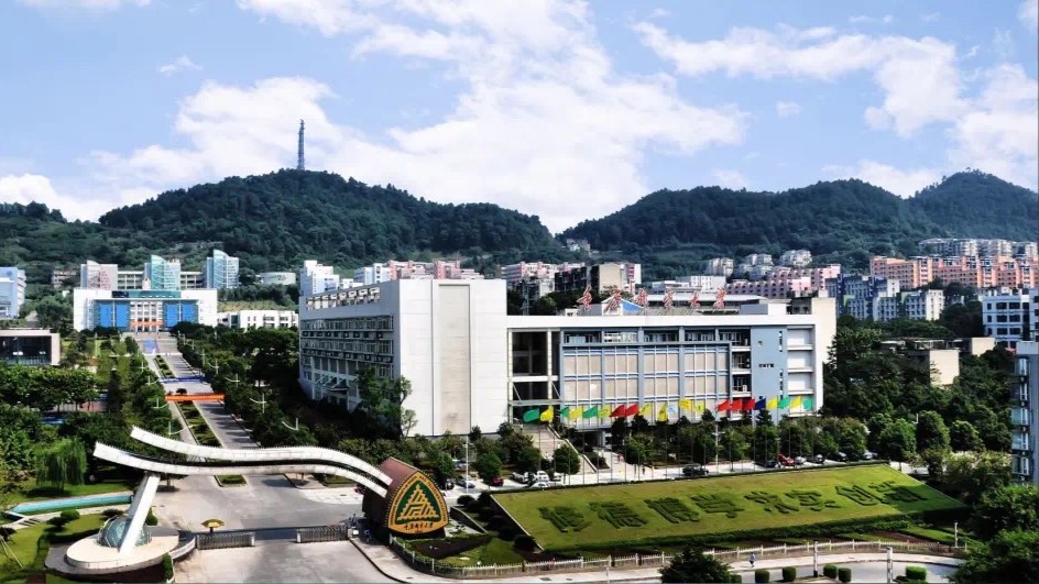 立達(dá)信中標(biāo)重慶郵電大學(xué)物聯(lián)實(shí)驗(yàn)室智能管理項(xiàng)目，賦能智慧教育新未來(lái)！